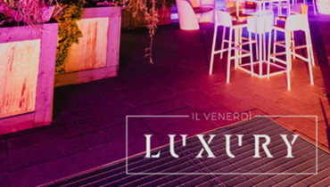 Venerdì LUXURY | Friday Forest Grassobbio Venerdì LUXURY | Friday Forest Grassobbio